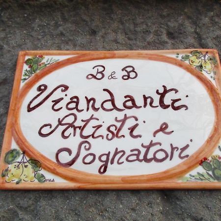 Viandanti, Artisti E Sognatori Bed & Breakfast Comano  Exterior foto