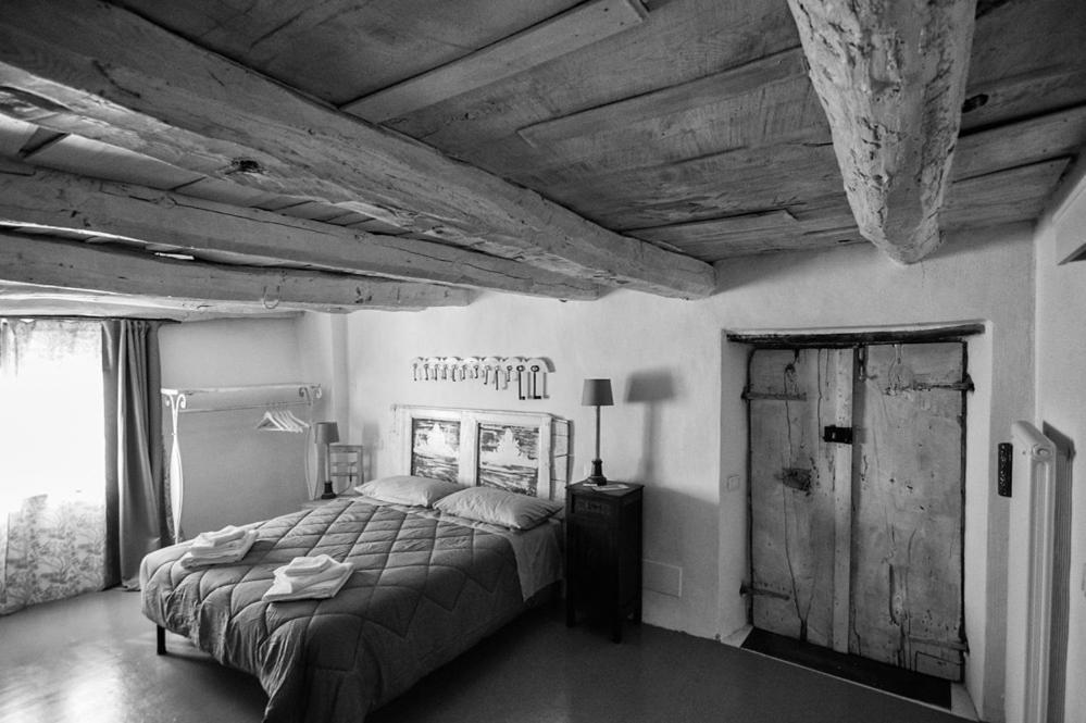 Viandanti, Artisti E Sognatori Bed & Breakfast Comano  Exterior foto